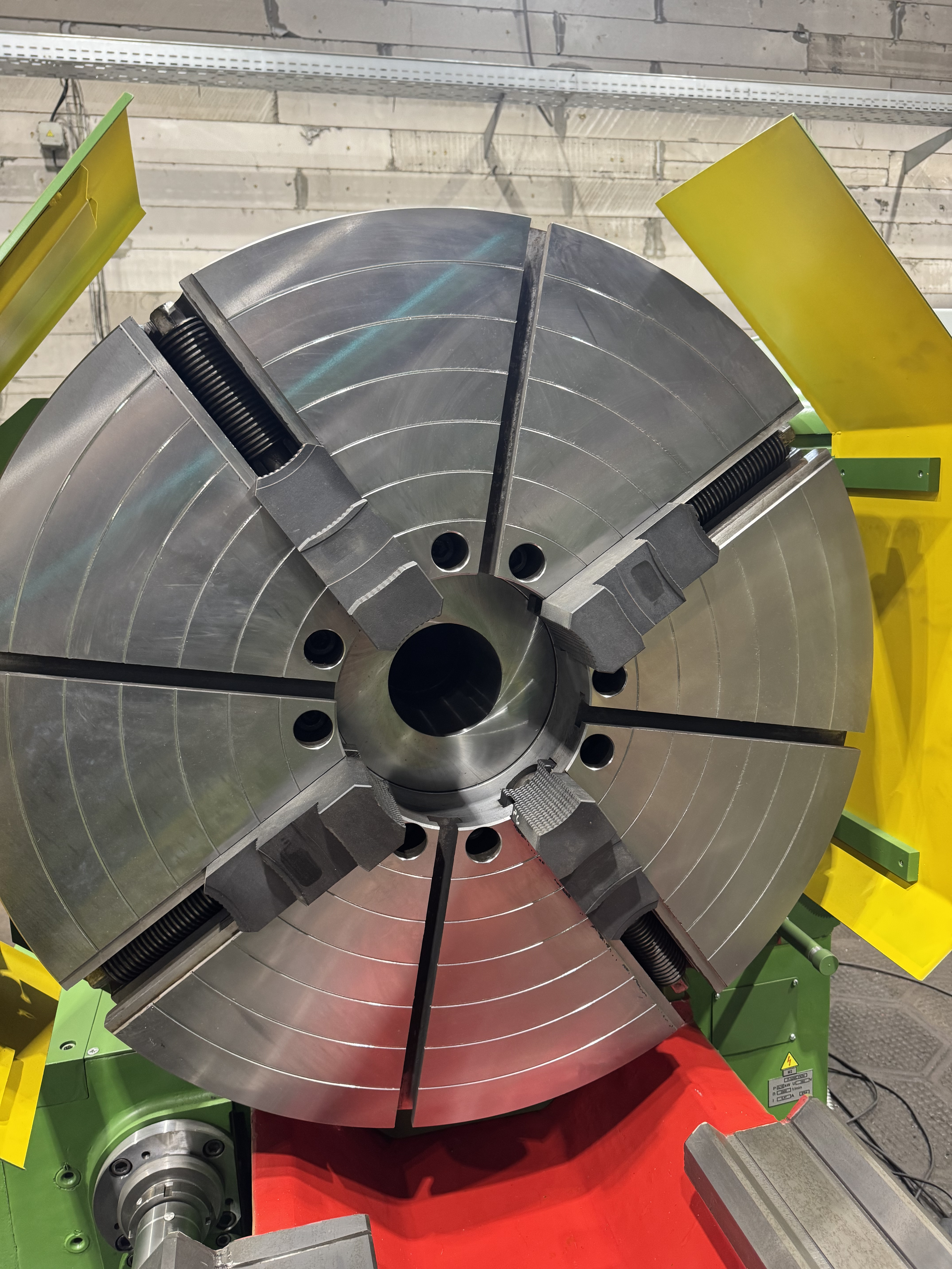 Патрон 4-х кулачковый Ф1000 мм модель 165.09.000 - фото 3